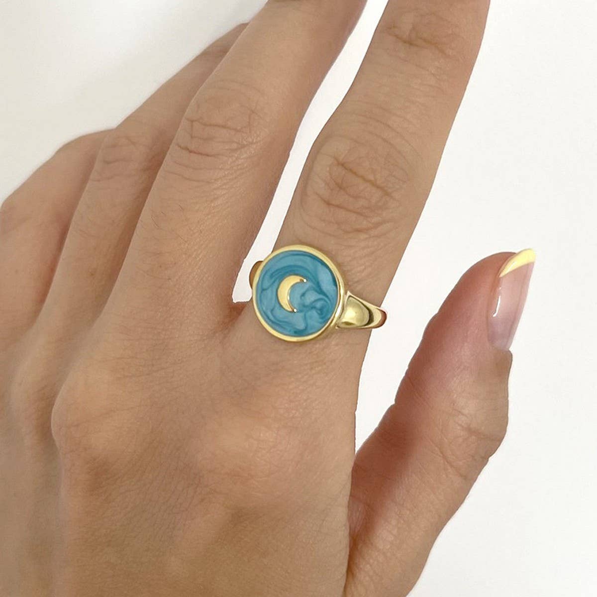 Retro Oil Drop Moon Creative Ring